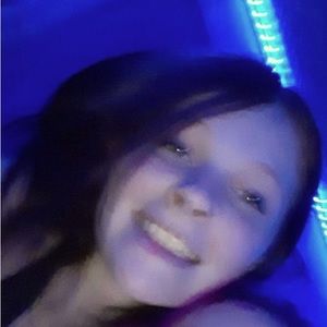 Meet your Posher, Hope